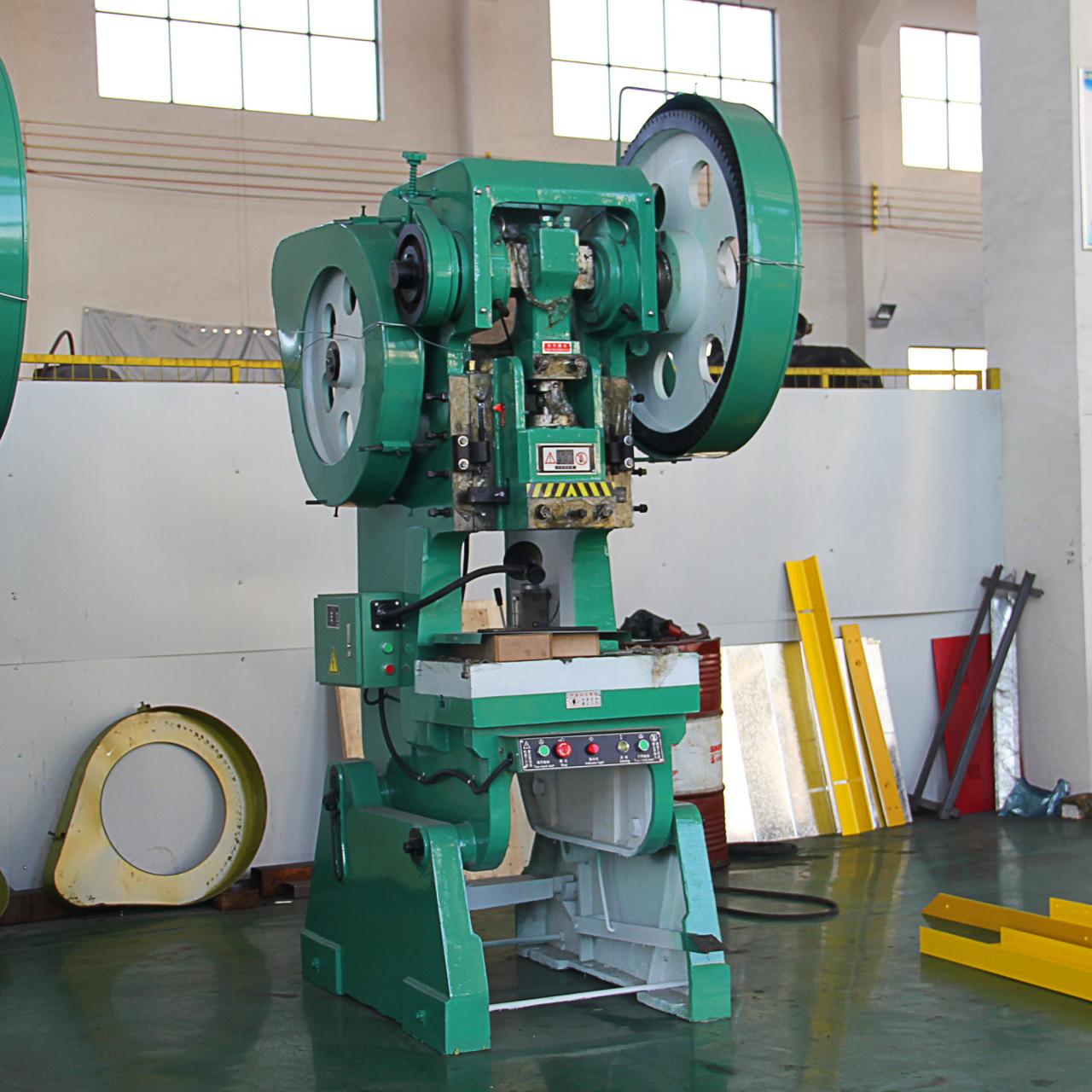 10 Ton Small Mini Cnc Automatic Feeder High Speed Punching Machine 10-tonski majhen mini CNC avtomatski podajalnik za visoke hitrosti štancanja