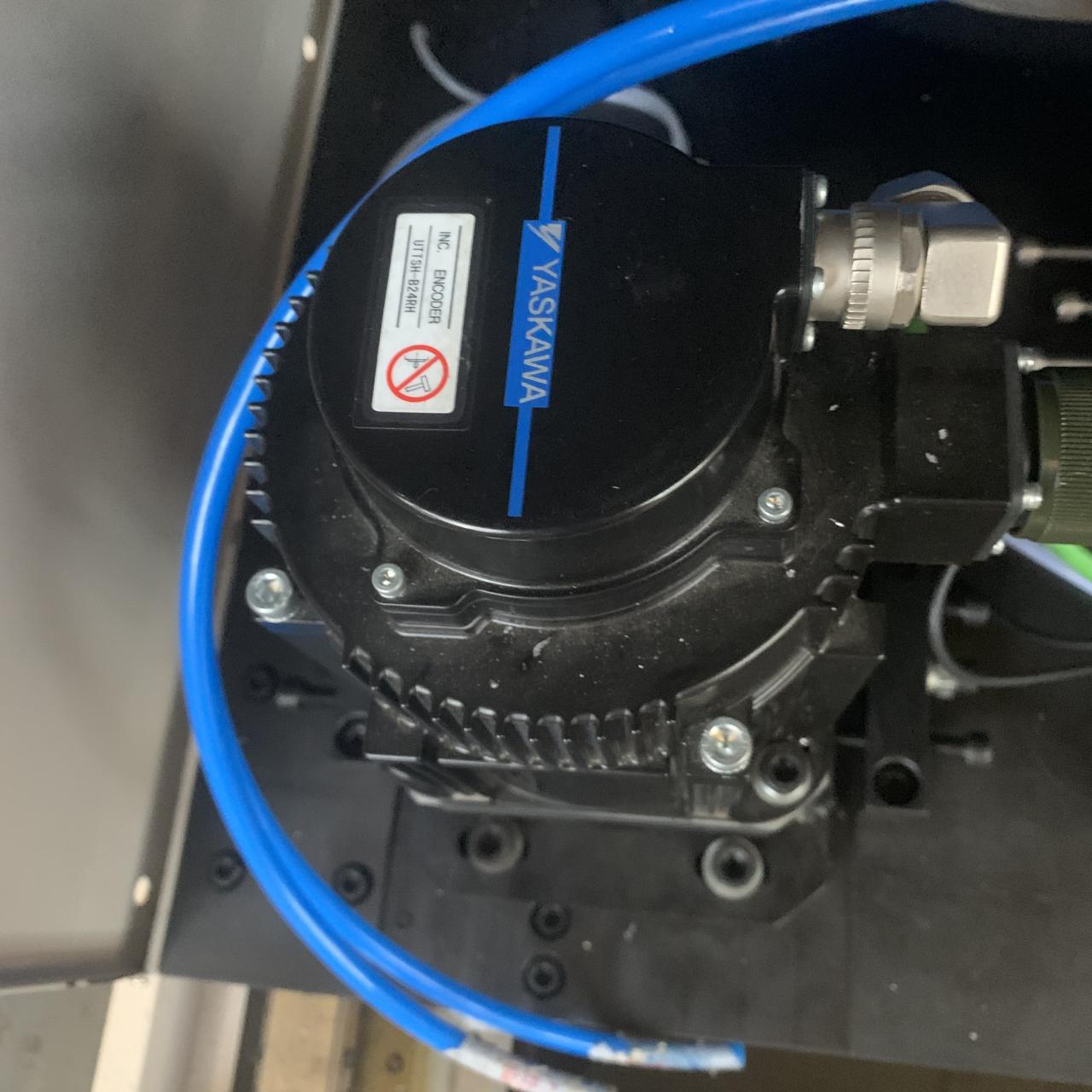 1kw 2kw Good Price Fiber Laser Cutting Machine For Sheet Metal 1kw 2kw stroj za lasersko rezanje pločevine po ugodni ceni