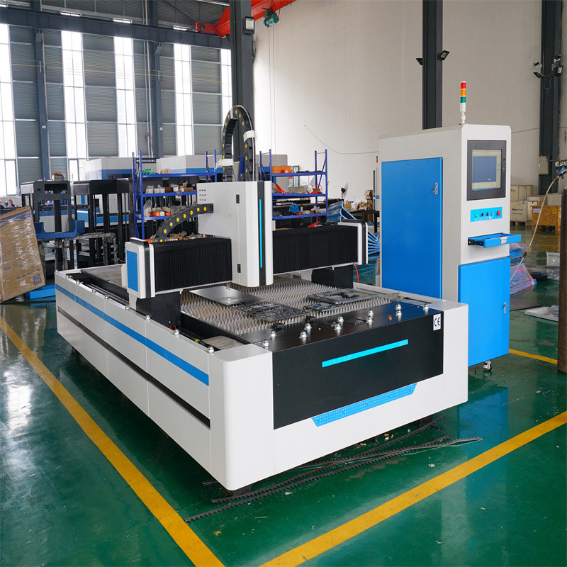 3015 1500x3000 stroj za lasersko rezanje z aluminijastimi vlakni, industrijska laserska oprema
