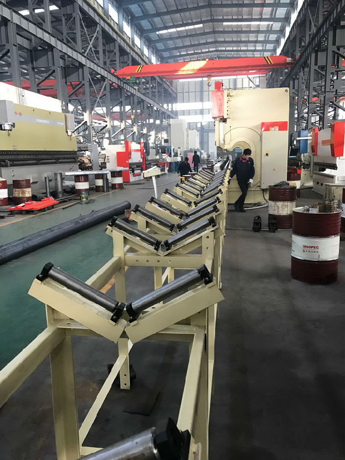 4 Axis Cnc Tandem Press Brake With Delem Da58t 2d Graphical Controller 4-osna CNC tandemska stiskalnica z grafičnim krmilnikom Delem Da58t 2d