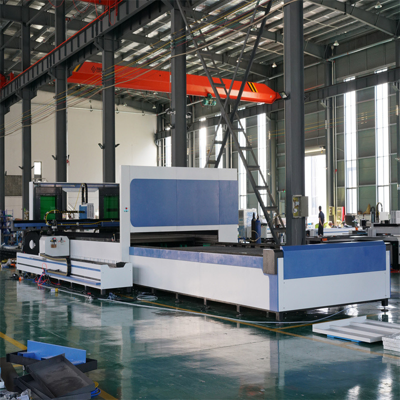 500W 1500W 4Kw laserski rezalni stroj za vlakna laserski rezalnik pločevine 2000W 3kw