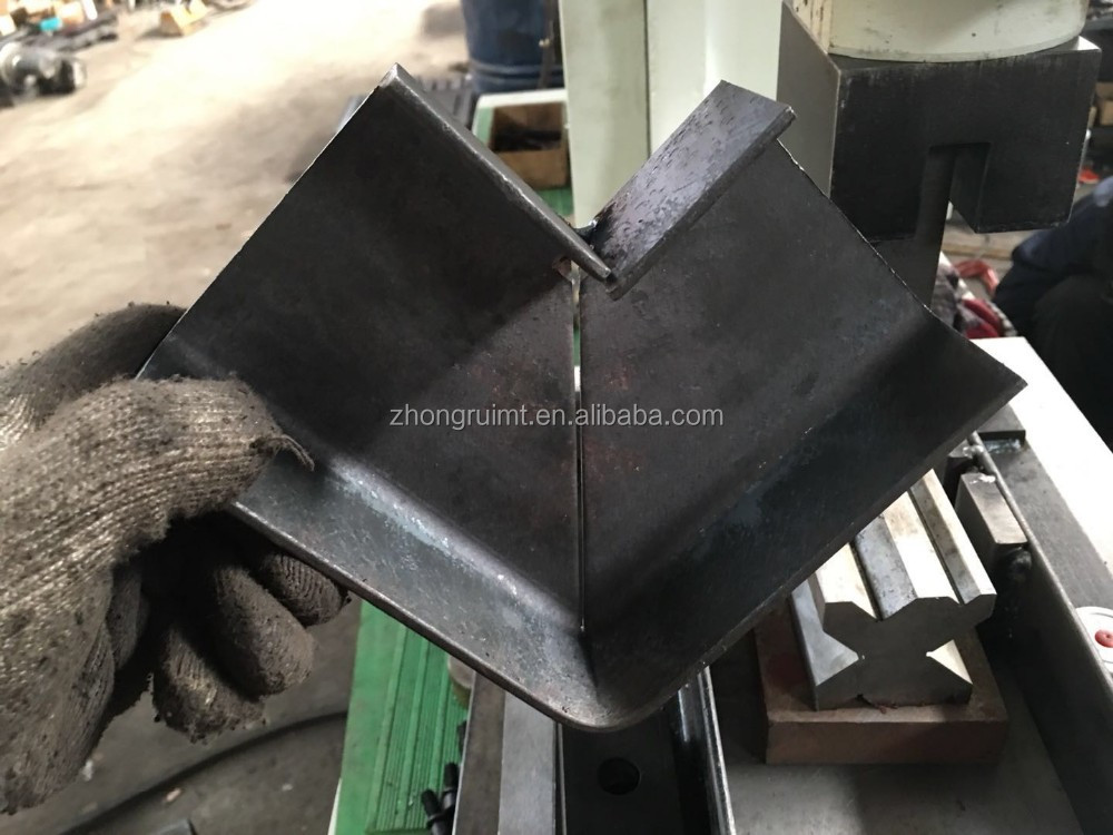 60t Q35-16 Hydraulic Ironworker Shearing Punching Bending And Notching Machine 60t Q35-16 Hidravlični železarski stroj za striženje, prebijanje, upogibanje in zarezovanje