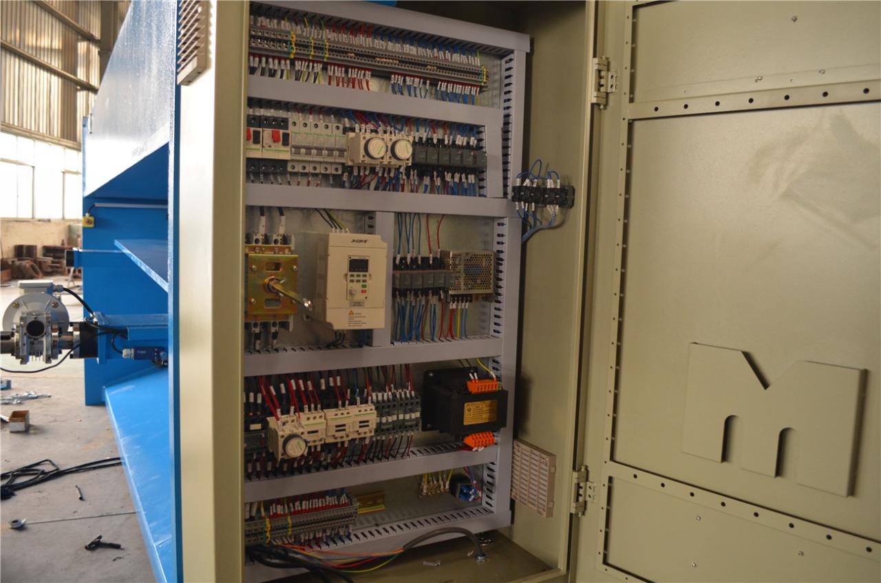 6*3200mm Guillotine Shears Metal Shear Hydraulic Iron Sheet Cutting Shearing Machine 6*3200 mm giljotinske škarje, hidravlične škarje za rezanje železne pločevine, strižni stroj