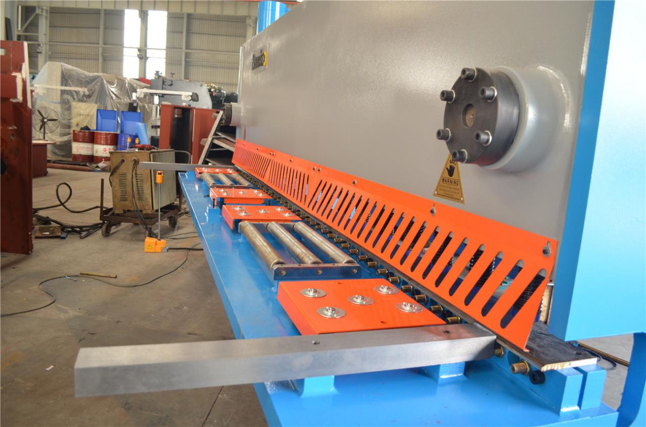 6*3200mm Guillotine Shears Metal Shear Hydraulic Iron Sheet Cutting Shearing Machine 6*3200 mm giljotinske škarje, hidravlične škarje za rezanje železne pločevine, strižni stroj