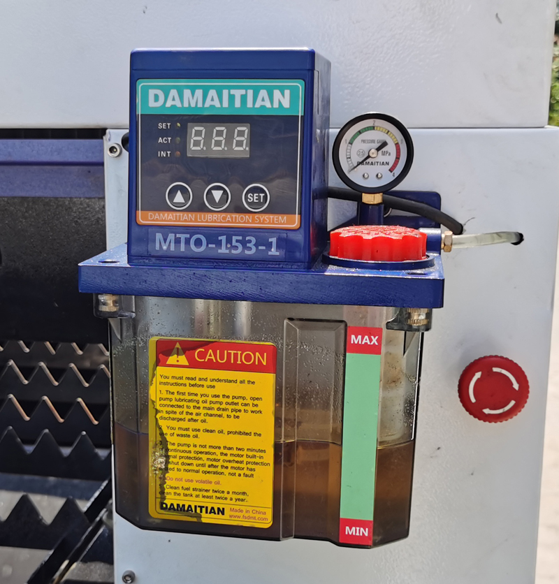 8mm 10mm Carbon Steel Laser Cutter 1530 4020 Cnc Fiber Laser Cutting Machine 8 mm 10 mm laserski rezalnik iz ogljikovega jekla 1530 4020 Cnc stroj za lasersko rezanje vlaken