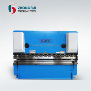 Majhen CNC električni hidravlični stroj za giljotinsko striženje pločevine Cena