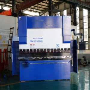 Wc67y 30t 1600 hidravlični stiskalni stroj za zlaganje pločevine