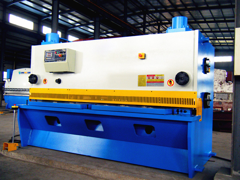 Aluminium Cutting Machine Hydraulic Guillotine Shearing Machine Pendulum Plate Shears Stroj za rezanje aluminija, hidravlični stroj za rezanje giljotine, nihalne ploščate škarje