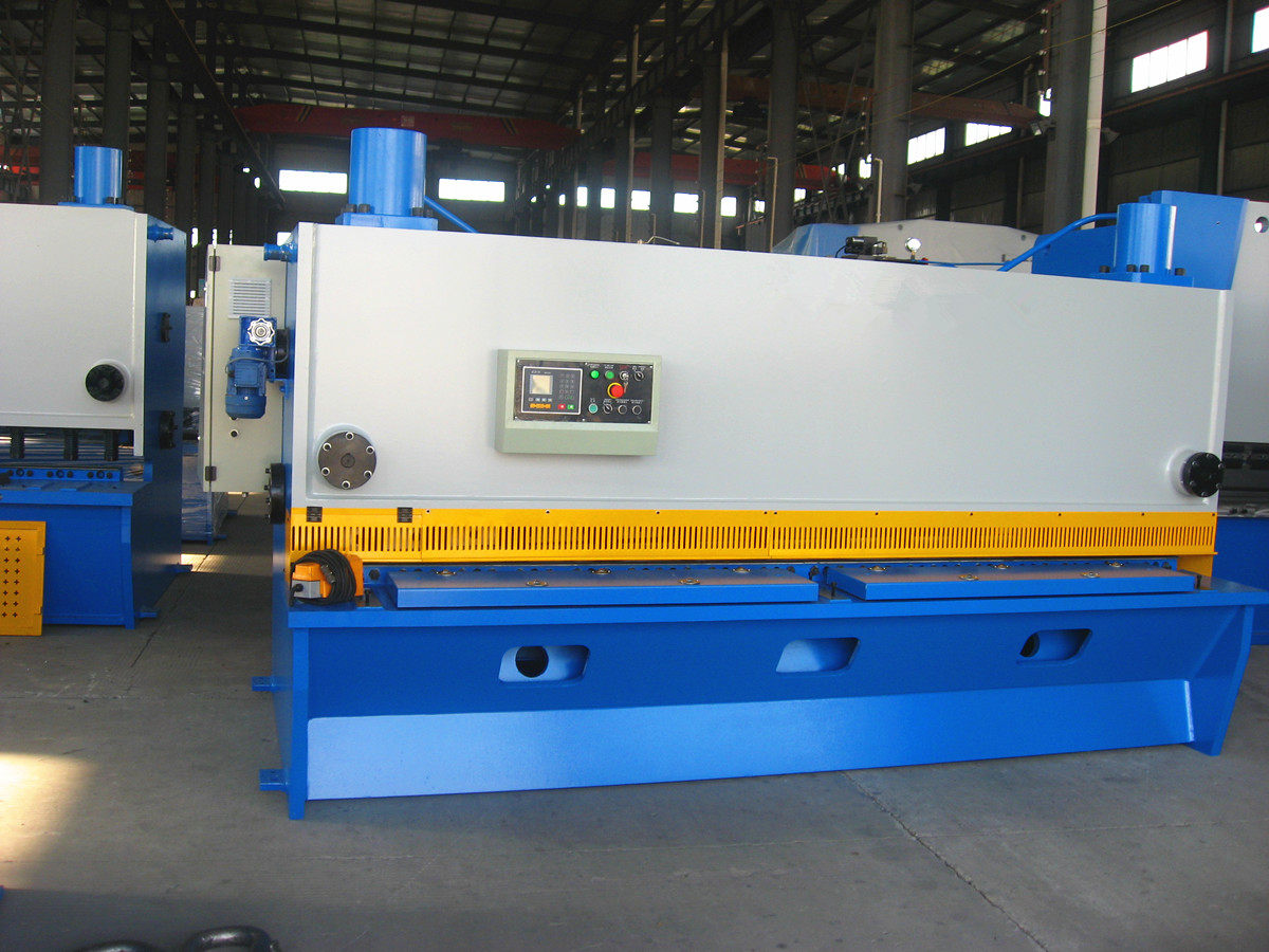 Aluminium Cutting Machine Hydraulic Guillotine Shearing Machine Pendulum Plate Shears Stroj za rezanje aluminija, hidravlični stroj za rezanje giljotine, nihalne ploščate škarje