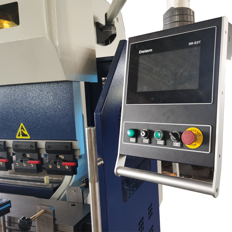 China Metal Hydraulic Press Brake Machine With Reasonable Price Kitajski kovinski hidravlični zavorni stroj z razumno ceno