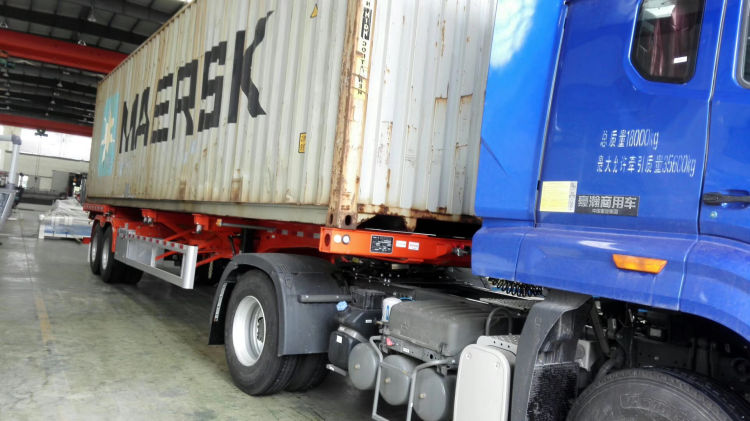 Cnc Nc Hydraulic Press Metal Guillotine Shear Machine For Carbon Stainless Steel Sheet Cnc Nc hidravlični stiskalni stroj za kovinske giljotine za pločevino iz nerjavečega jekla