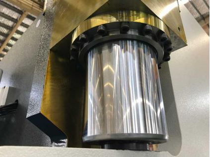 Delem Da66t 125 3+1 4+1 6+1 8+1 Cnc Hydraulic Press Brake For Metal Plate Bending Delem Da66t 125 3+1 4+1 6+1 8+1 Cnc hidravlična stiskalnica za upogibanje kovinskih plošč