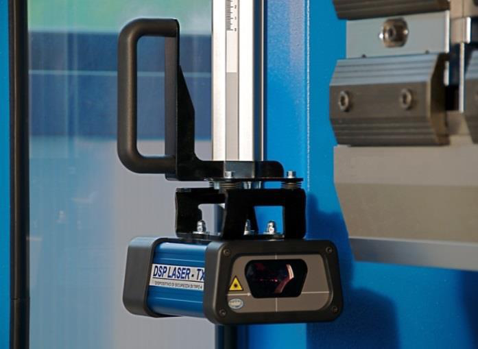 Full Automatic High Power Sheet Bending Machine And Cnc Press Brake Machine Popolnoma zmogljiv upogibni stroj za pločevino in CNC stiskalni stroj