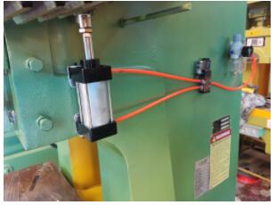 Mechanical Press Machine, 100 Ton Power Press Price Stroj za mehansko stiskanje, cena stiskalnice z močjo 100 ton