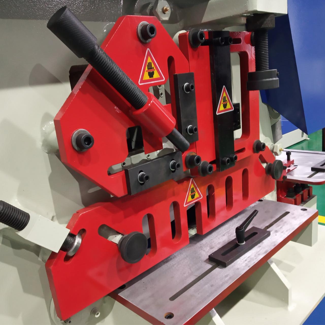 Hidravlični stroj za striženje in prebijanje serije Q35y