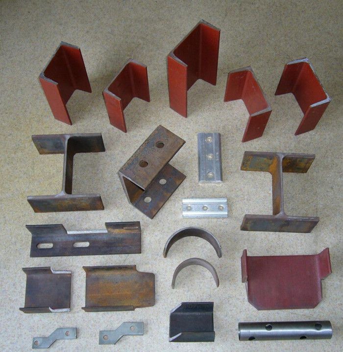 Q35y Series Hydraulic Ironworker Shearing And Punching Machine Hidravlični stroj za striženje in prebijanje serije Q35y