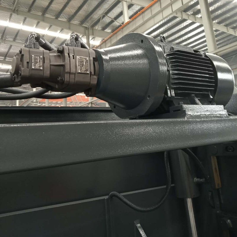 Qc12k-4x2500 Cnc Hydraulic Customized Shearing Machine Cutting Machine Qc12k-4x2500 Cnc hidravlični prilagojeni strižni stroj za rezanje