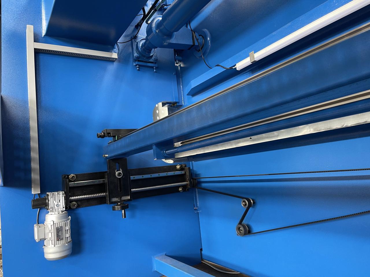 Wc67k-400T Cnc Plc Manual Sheet Bending Machine Hydraulic Nc Press Brake Machine Wc67k-400T Cnc Plc ročni stroj za upogibanje pločevine, hidravlični Nc stroj za stiskalnico