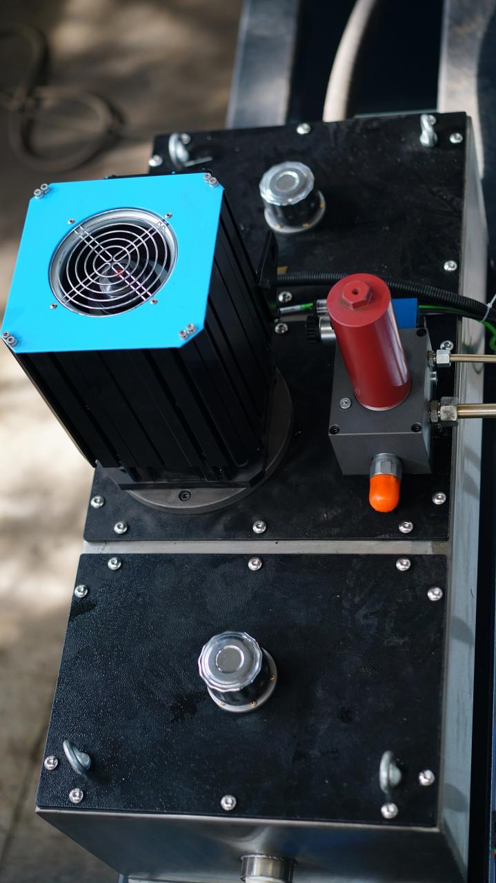 Wc67k-400T Cnc Plc ročni stroj za upogibanje pločevine, hidravlični Nc stroj za stiskalnico