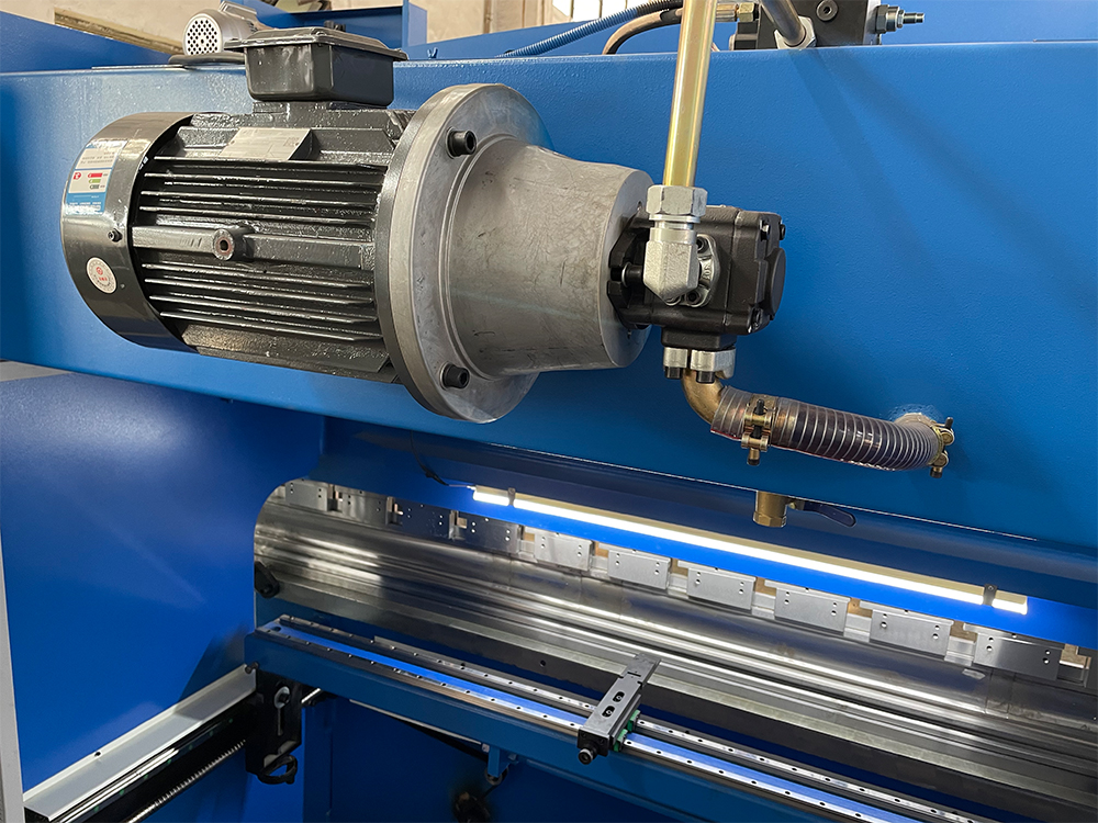 Wc67k-400T Cnc Plc Manual Sheet Bending Machine Hydraulic Nc Press Brake Machine Wc67k-400T Cnc Plc ročni stroj za upogibanje pločevine, hidravlični Nc stroj za stiskalnico